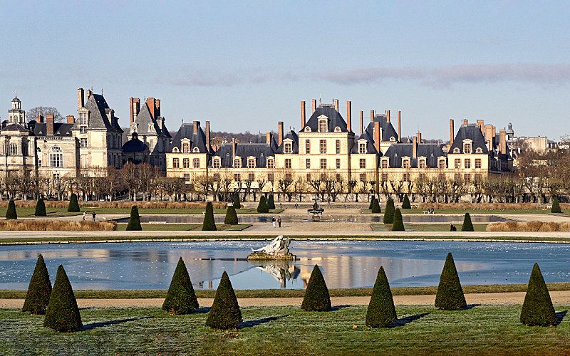 photos of the château / coronation hall